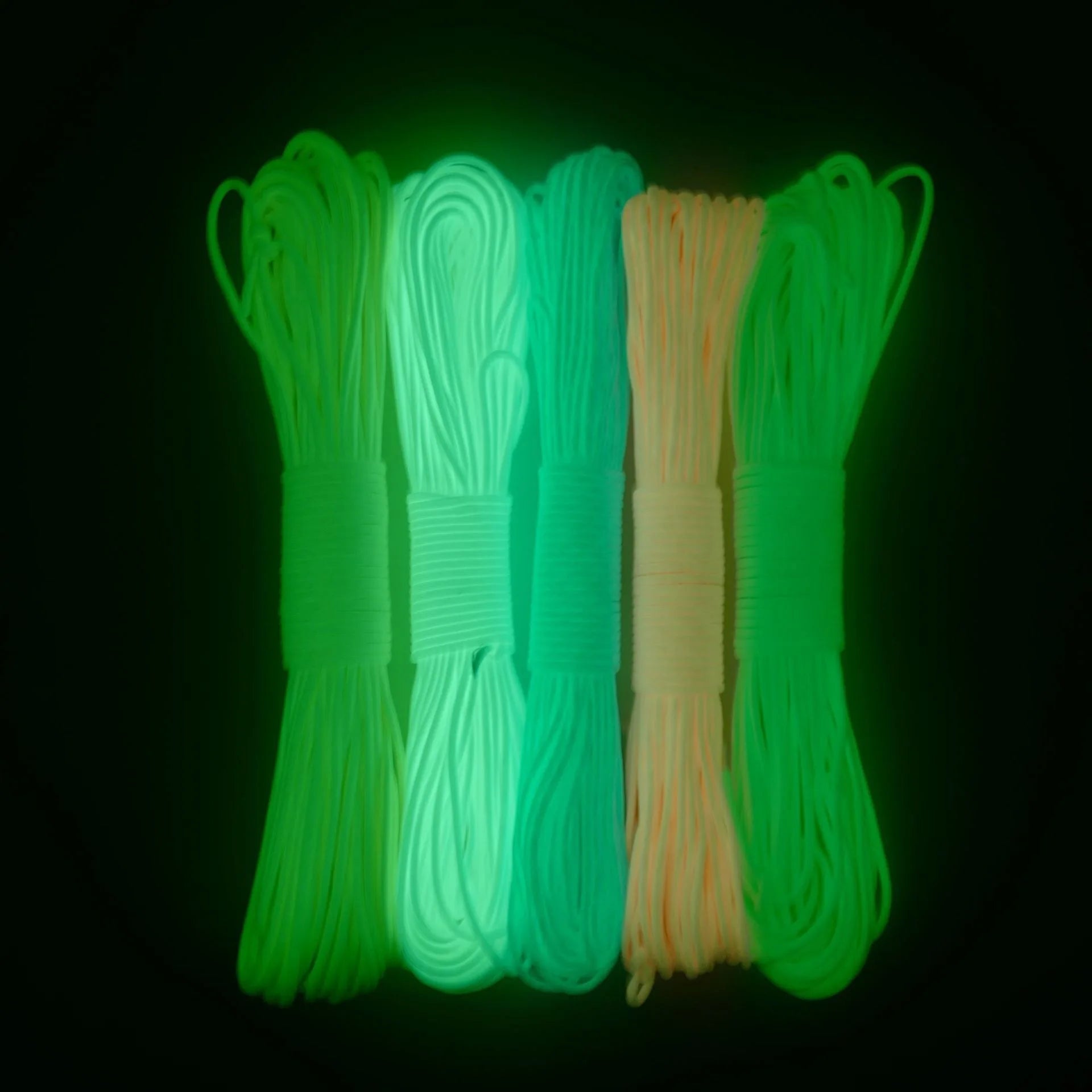 9-Core Glow-in-the-Dark Paracord – 550lb 4mm Luminous Survival Rope for Camping, Lanyards & Outdoor Use - AureliaAdventure