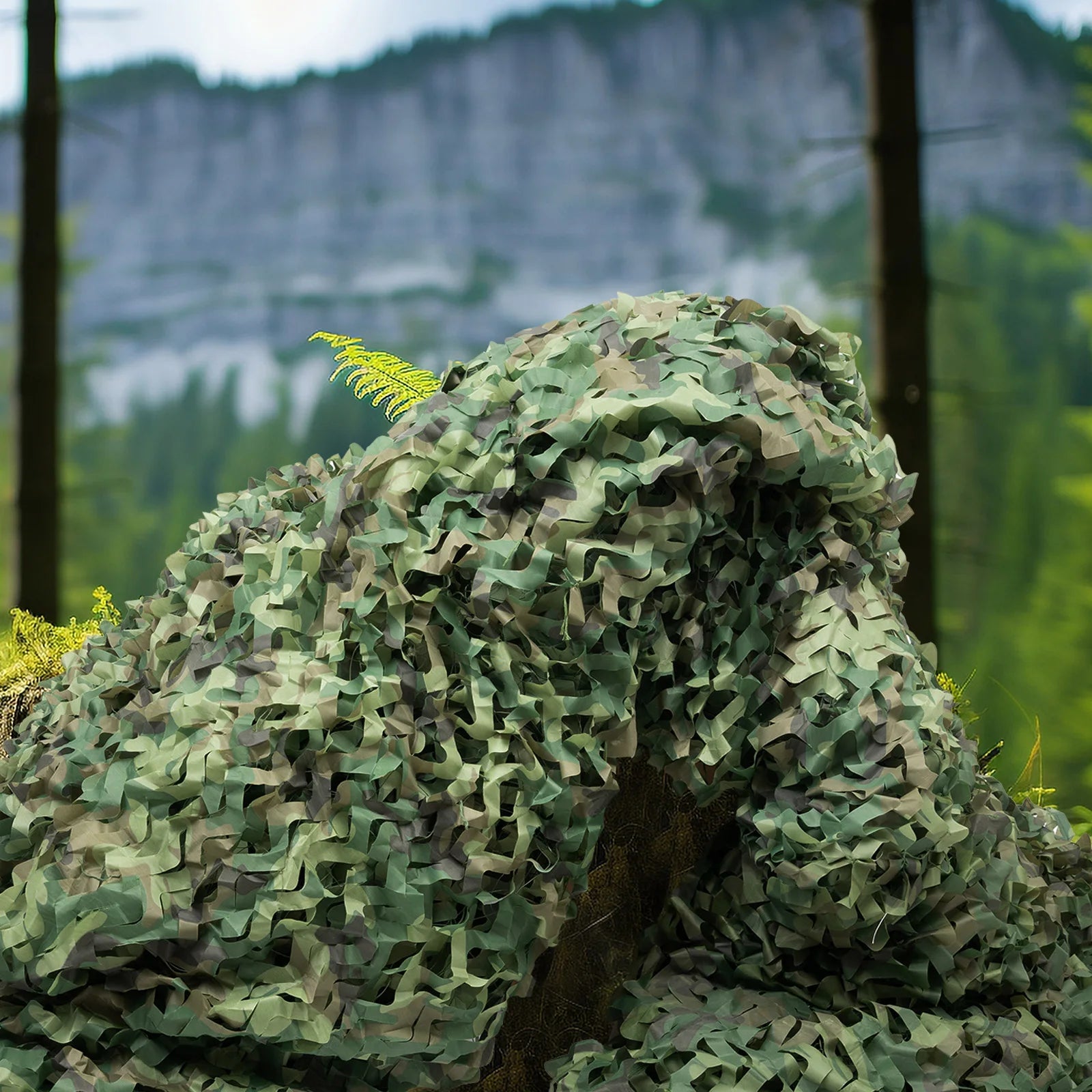 8x8M Foldable Camouflage Net – Lightweight Woodland Camo for Hunting, Survival, Photography & Outdoor Cover - AureliaAdventure