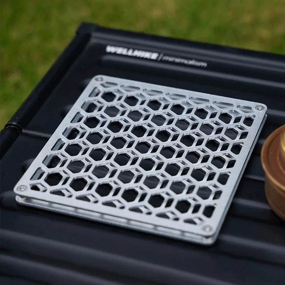 Aluminum Camping Heat-Resistant Mat – Double Layer Coaster for Hot Pots & Dishes - AureliaAdventure