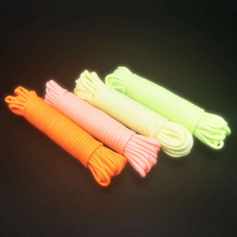 30m Glow-in-the-Dark Paracord – 4mm 9-Strand Core Outdoor Survival Rope for Camping, Tents & Safety Use - AureliaAdventure
